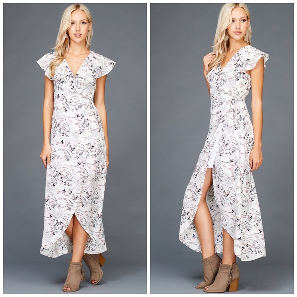 LAST 1! 😊Ivory Stunning Floral Maxi Dress! 💕 - Picture 3 of 4